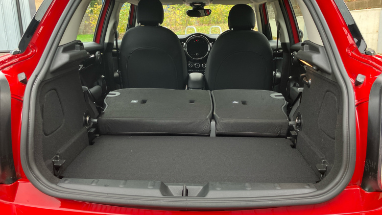 MINI Hatchback 1.5 Cooper Exclusive Premium 5dr Auto Petrol Hatchback